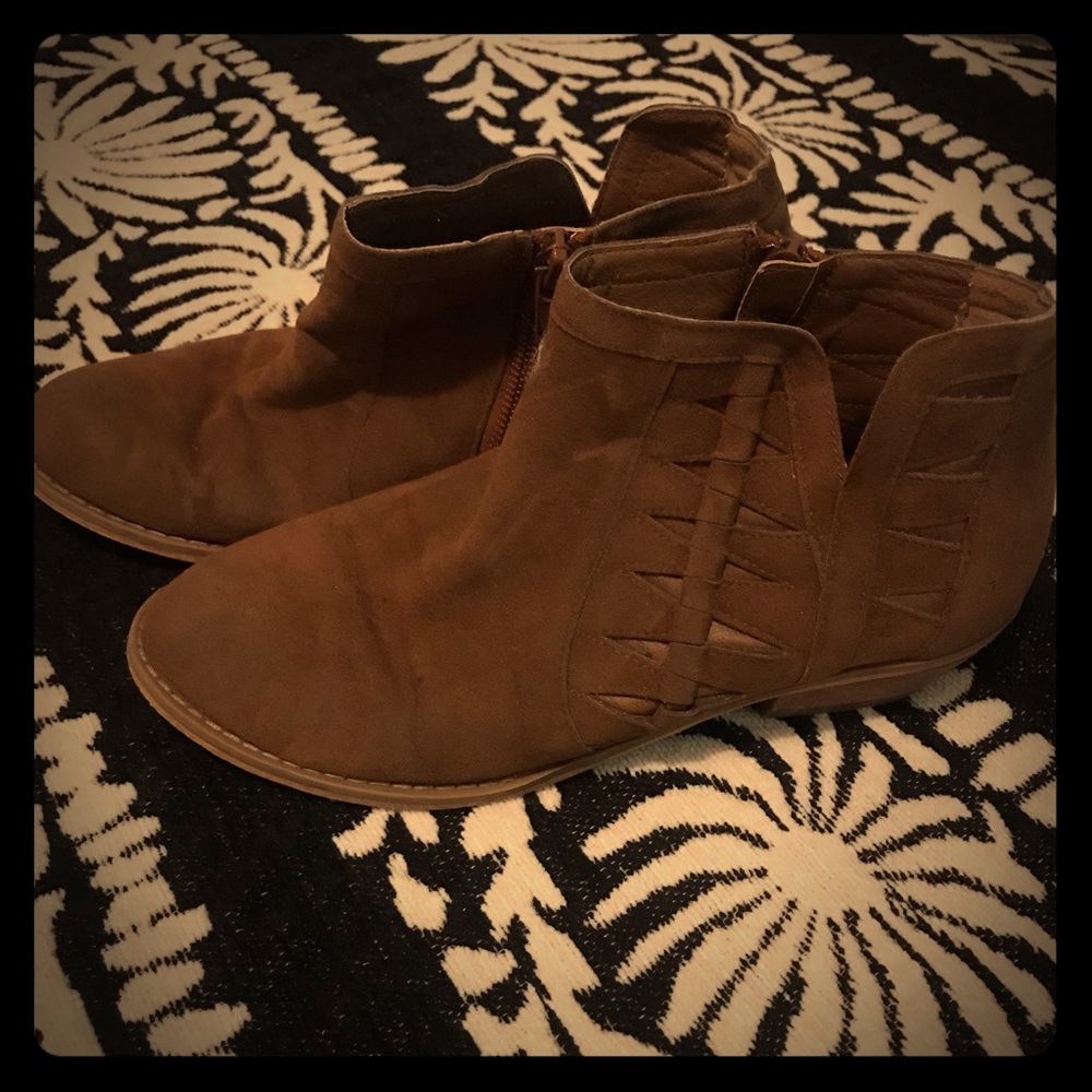 Tucker and Tate girls boots